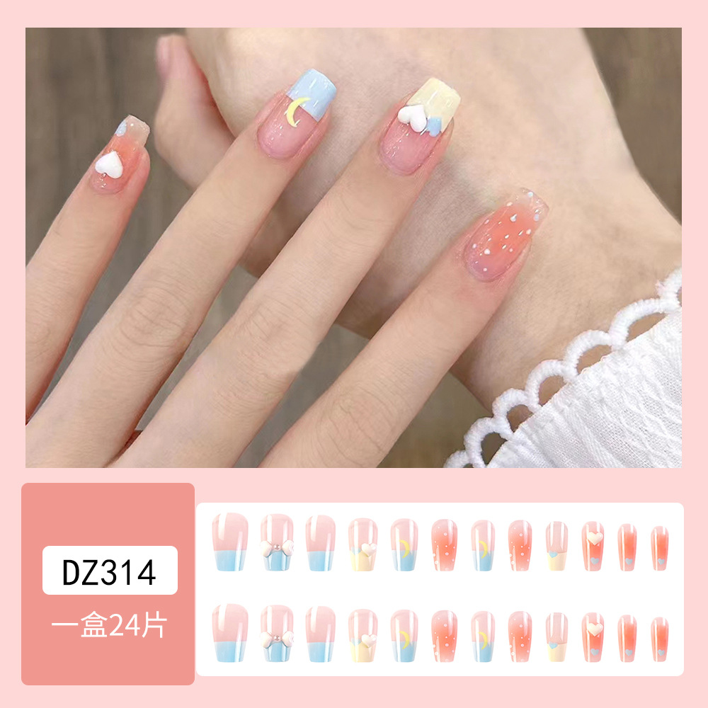 Dream Sweet Cloud Drill Manicure Dolce and Lovely Style Uña francesa 24 piezas de parche de uñas terminado image 3