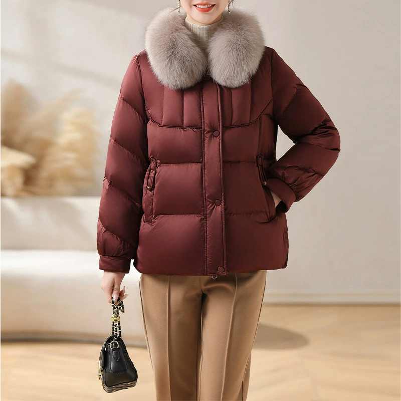 Зимний пуховик для мамы средних лет 2024 новый средний и пожилой женщины теплый зимой