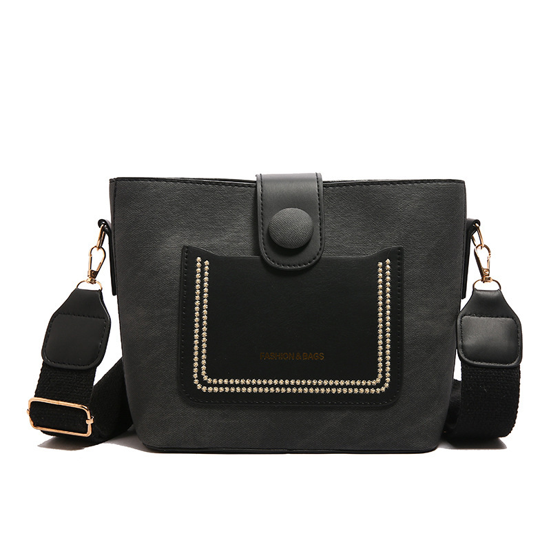 Bolso de diseño de nicho para mujeres otoño versátil 2024 nuevo estilo de moda mochila de hombro de alto valor de color