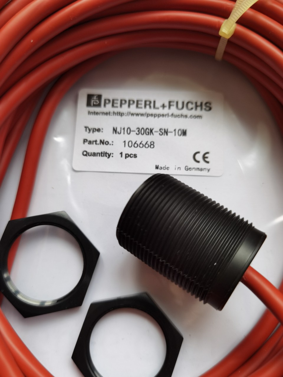 接近开关 8.2v 塑料外壳 NJ10-30GK-SN-10M 订货号106668
