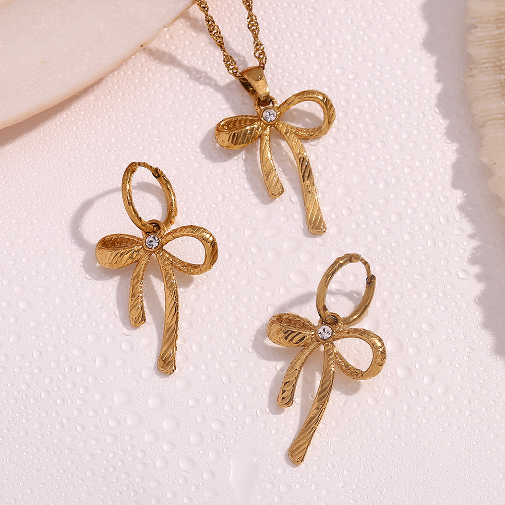 Stainless Steel Twill With Diamond Bow Necklace Earrings