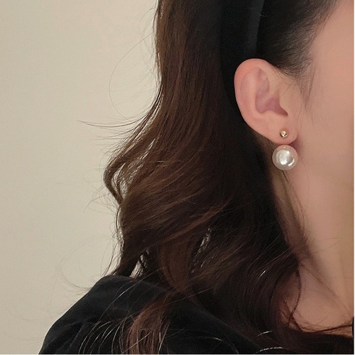 925 silver needle pearl earrings, feminine geometric earrings, light luxury niche design, high-end personalized earrings wholesale