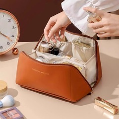 化粧品収納バッグ大容量携帯ins高級感ネットレッド新旅行化粧品洗面収納袋
