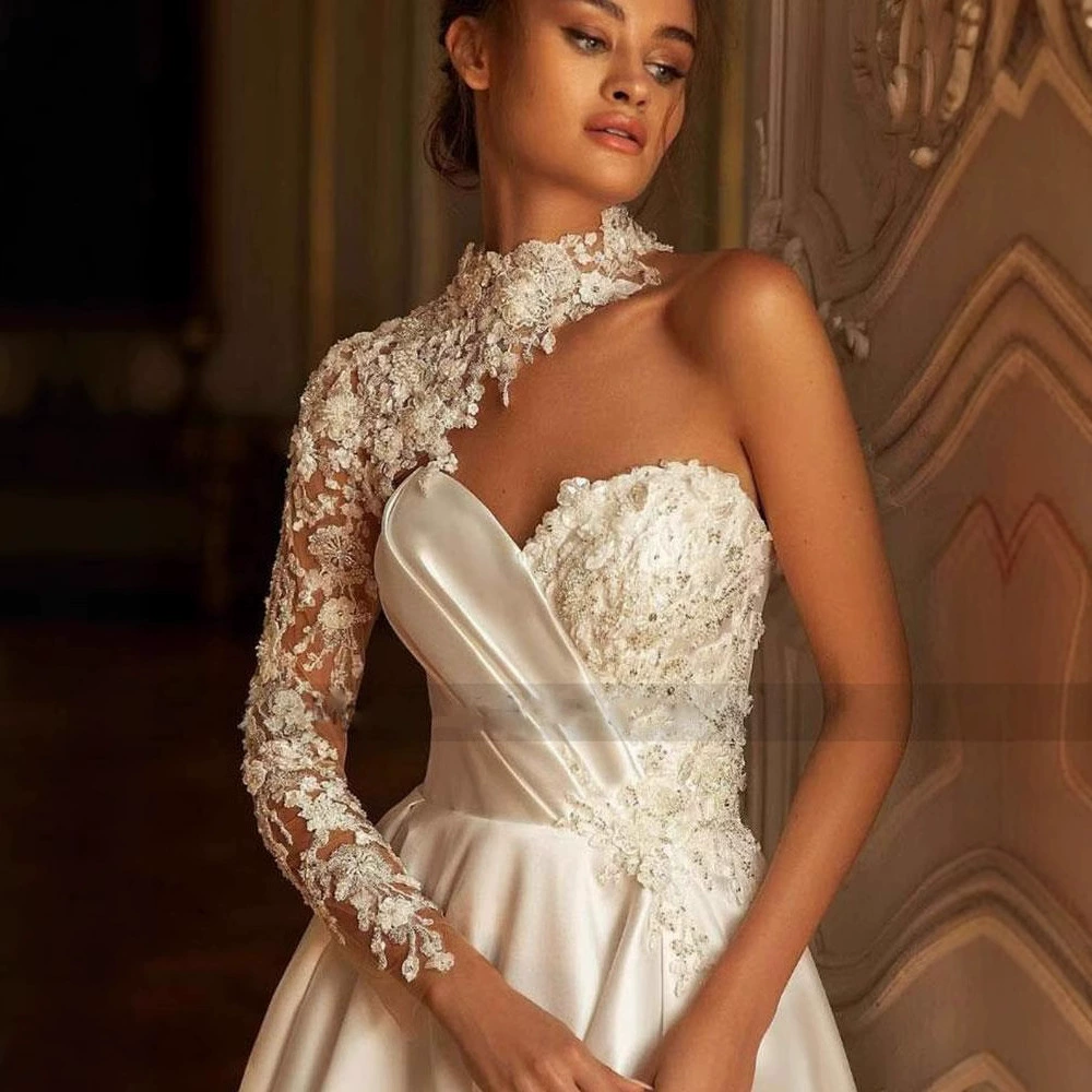 Комбинат Suzhou Foreign Trade Wedding Dress Factory Small tail cock heart collar satin single sleeve activity wedding dress two-wear style