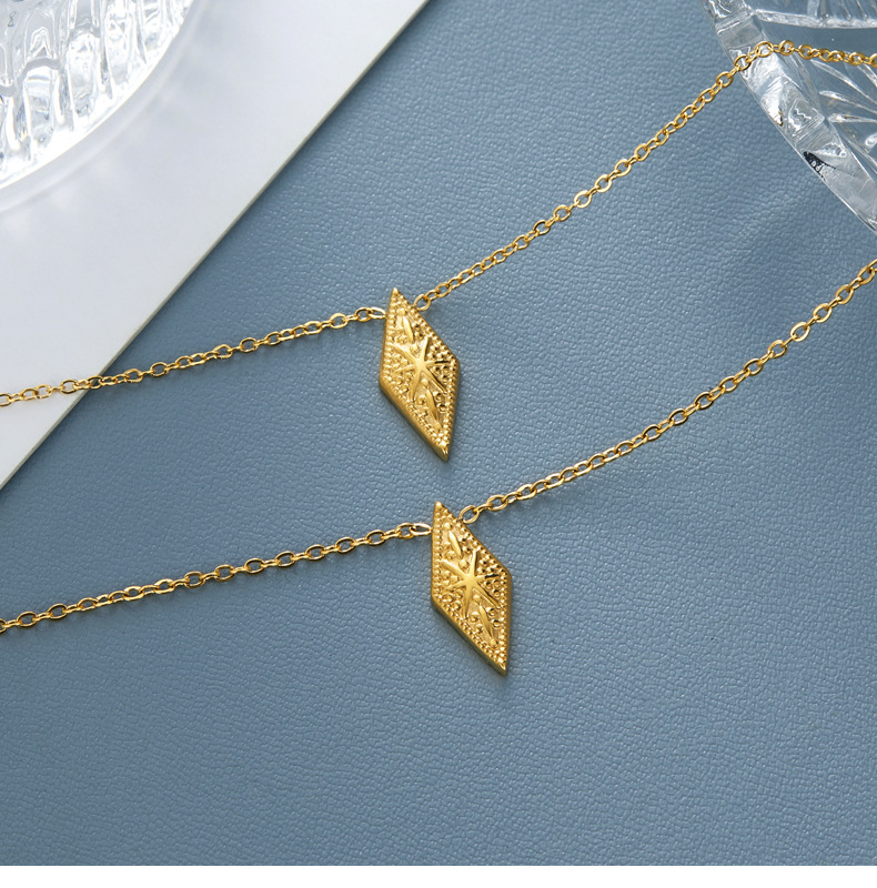 Fashion Rhombus Titanium Steel Gold Plated Pendant Necklace 1 Piece