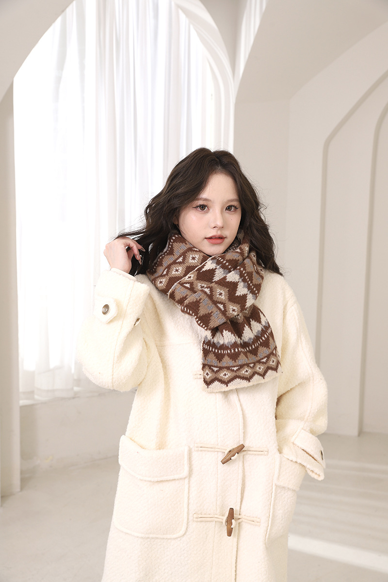 Fair-Island-Stil, Neujahrs- und Weihnachtsrot für Damen, vielseitig einsetzbar im Winter, warmer und dicker Strickschal_voghion.com