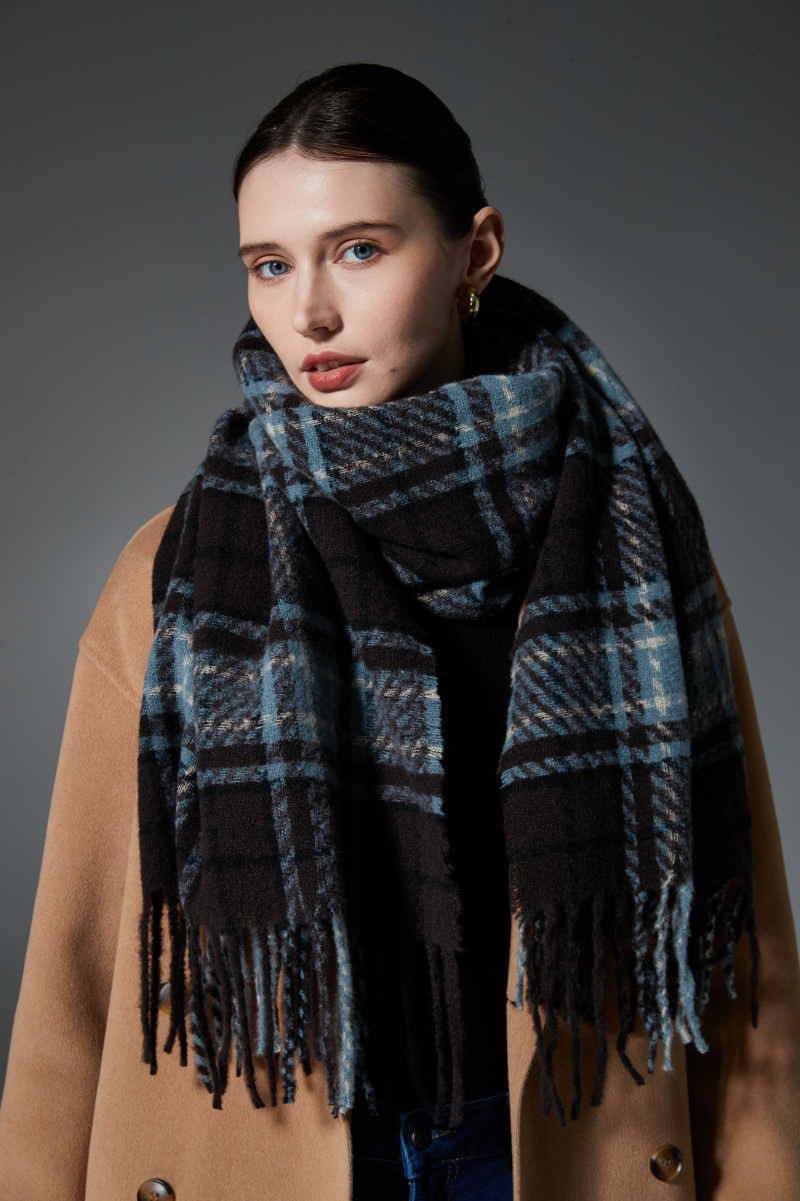 Unisex Blue plaid scarf shawl Warm scarf_voghion.com