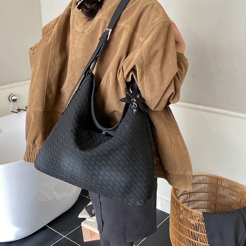 Nicho de comercio exterior transfronterizo bolsas de tejido mujeres europeas y americanas retro viaje al hombro bolsas de cubo de agua de alta calidad bolsas de mochila