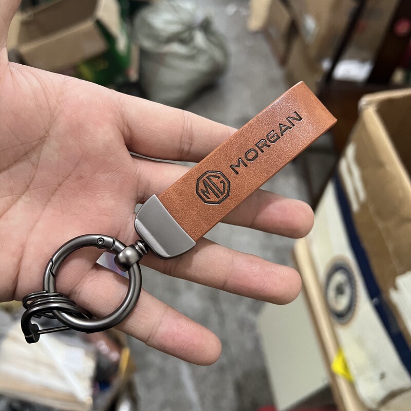 Suitable for Volkswagen Magotan Key Cover Lavida Lingdu Tanyue Sagitar Tiguan Jetta Car Metal Key Chain Pendant