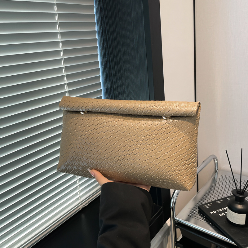 Bolso bandolera casual de todo fósforo para mujer 2025 primavera y verano nuevo estilo bolso de hombro coreano tendencia de moda bolso de almohada para mujer
