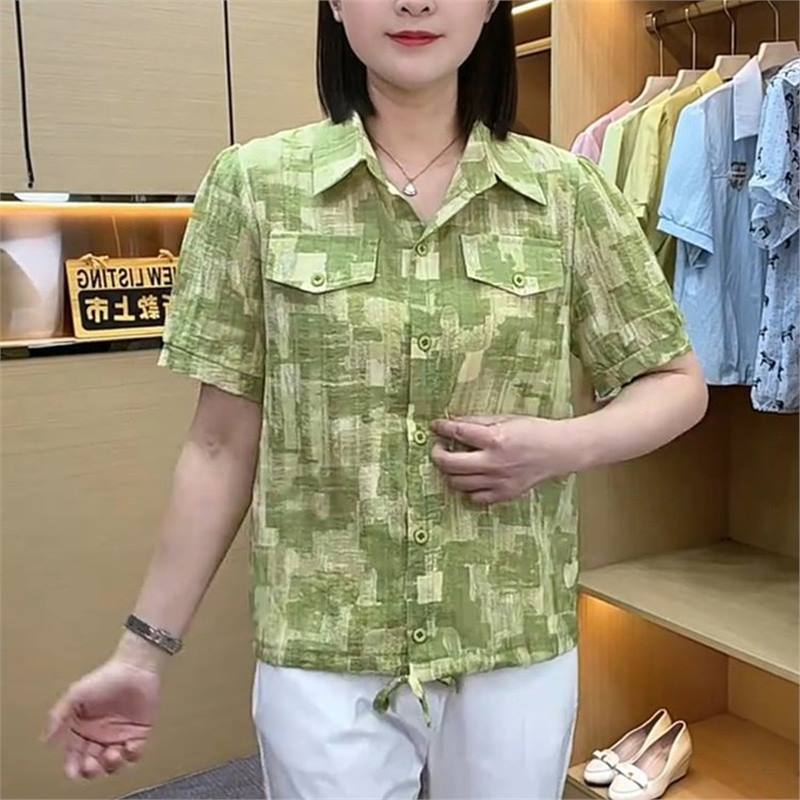 Hot-Selling 2026 Summer Plaid Short-Sleeve Shirt with a Turn-Down Collar for Women, Fashionable Slim-Fit Cardigan Top for Moms
