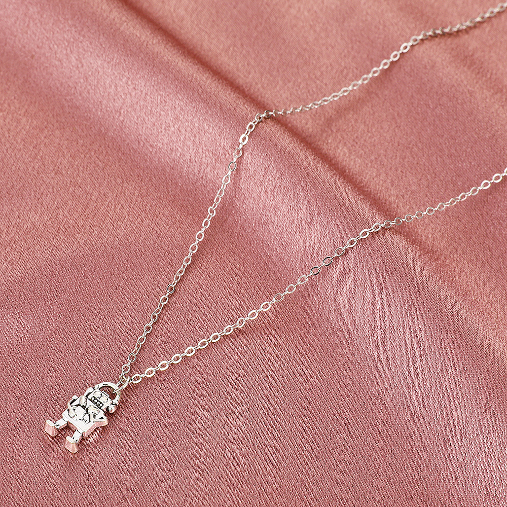 retro simple robot pendent alloy necklace wholesale Nihaojewelry
