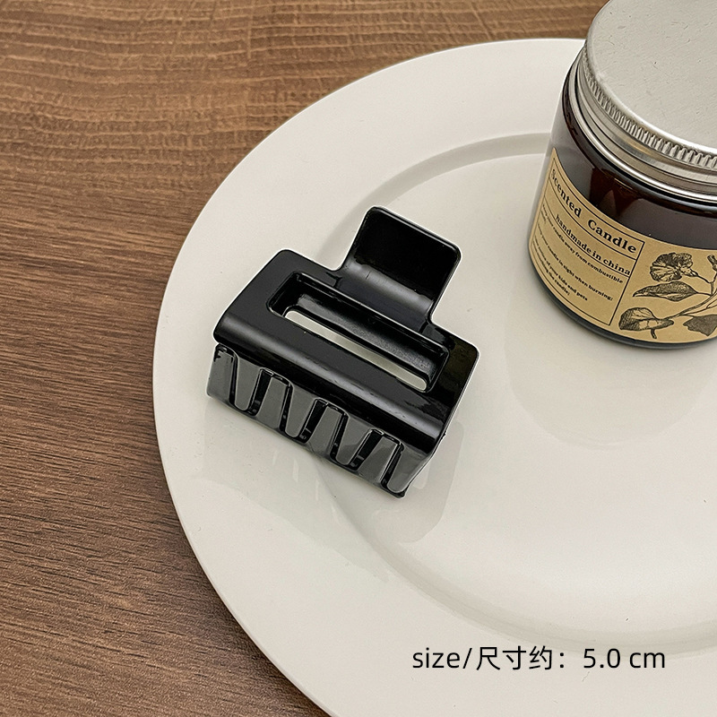 Milk Brown horquilla grande hacia atrás cabeza clip de pelo tocado de las mujeres principios de primavera de alto grado updo tiburón horquilla