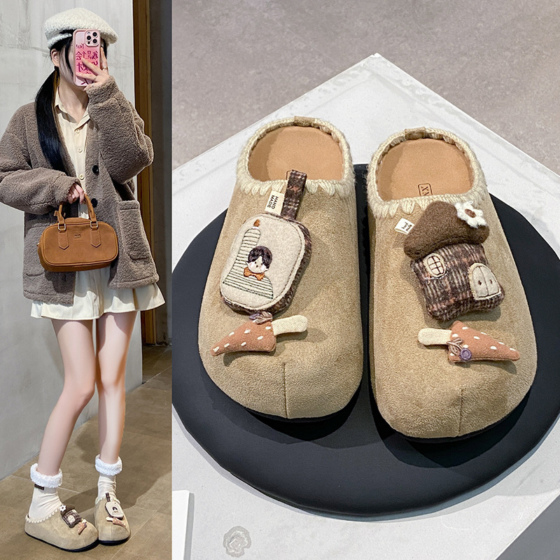 可爱卡通玩偶2025厚底包头勃肯鞋女秋冬外穿厚底一脚蹬休闲单鞋女