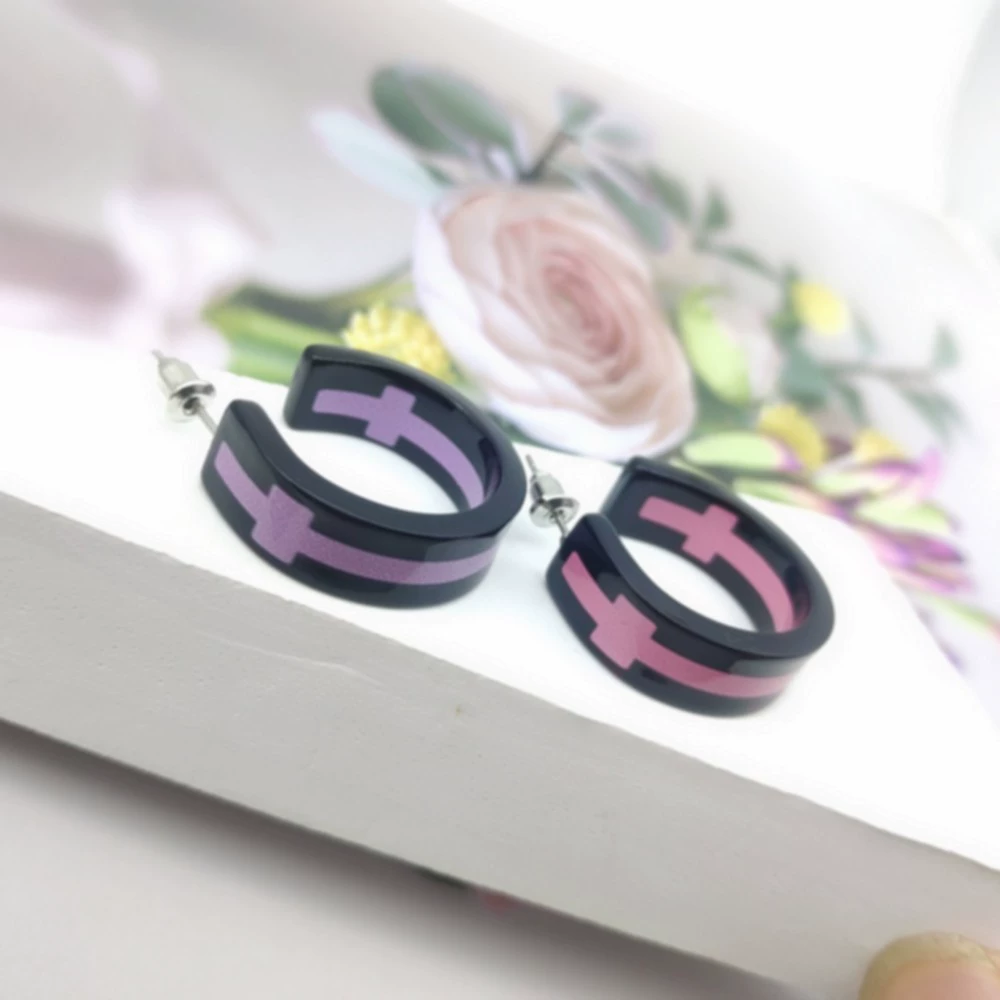 Аниме Tokyo Avengers Earrot Tree Siyon однотипное колечко Earrings Ackle Cross украшение