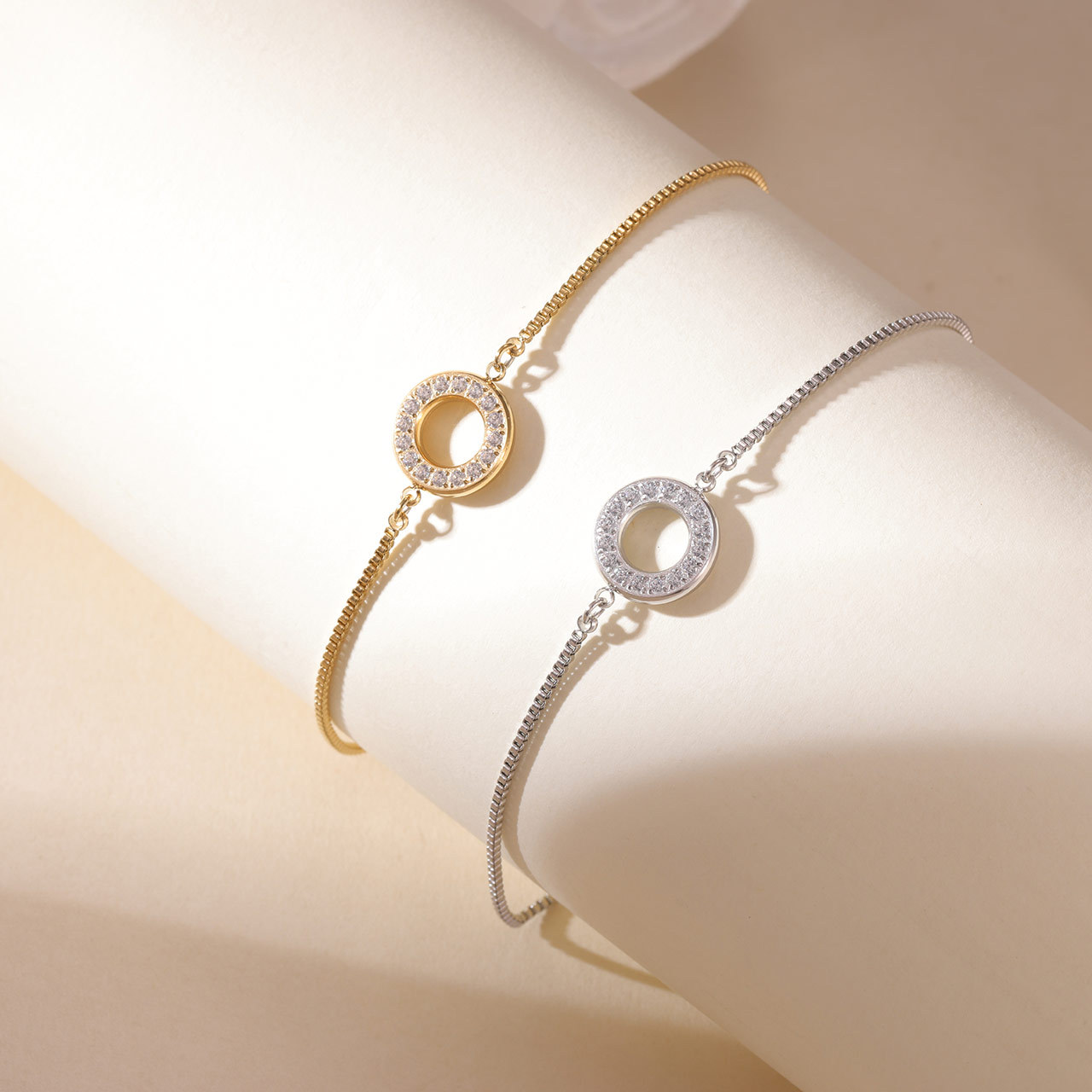 Cross-Border Japanese and Korean New Titanium Steel Ring Inlaid Zircon Bracelet Women's Fashion High-End Temperament Versatile Hand Jewelry Wholesale