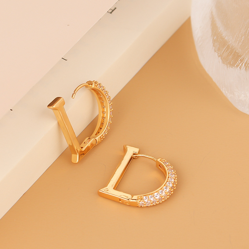 1 Paire Style Simple Vêtement De Rue Lettre Placage Incruster Le Cuivre Zircon Des Boucles D'oreilles display picture 4