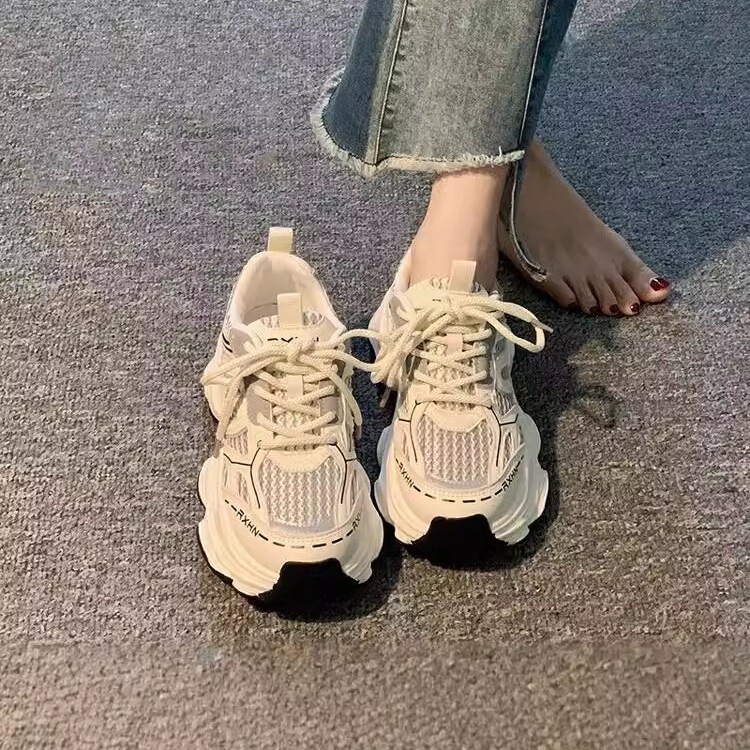 Thick-Soled Dad Shoes for Women 2026 New Popular Autumn Thin Mesh Breathable Sneakers Height-Increasing Casual Sports Shoes