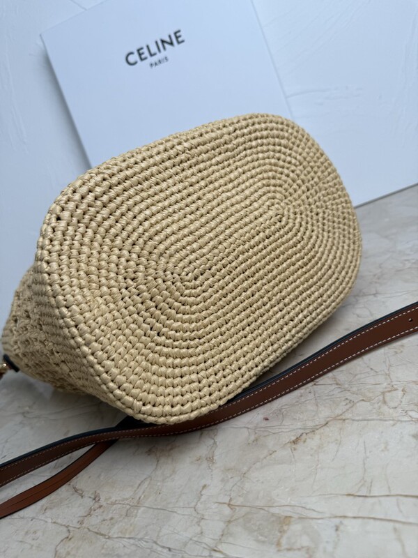 New Triomphe Woven Bucket Bag from Guangzhou Factory, Adjustable Shoulder Strap, Handheld and Crossbody Straw Fortune Bucket