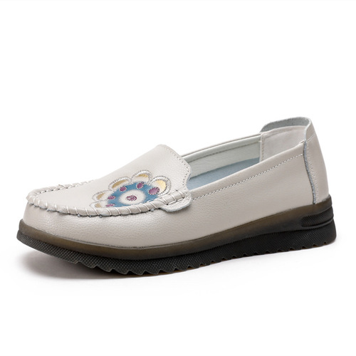 Mother's shoes spring and autumn genuine leather soft sole women's comfortable nurse shoes super soft flat single shoes middle-aged and elderly women's shoes tendon sole