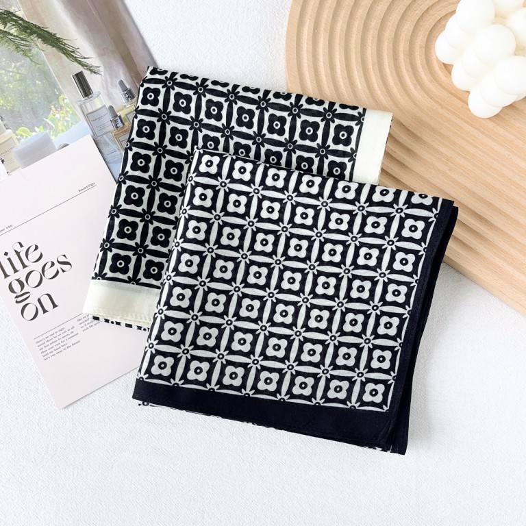 Pañuelo de seda estilo dinero viejo mujer 2025 nuevo estilo algodón de seda todo fósforo bufanda cuadrada decorativa de alta calidad bufanda pequeña profesional bufanda delgada