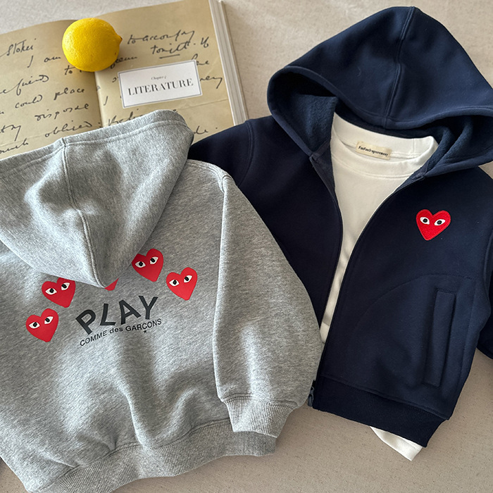 Niños chaquetas con capuzas de otoño y invierno chaquetas de niños cardigans de veludo de estilo extranjero baby love chaquetas de veludo de mujer