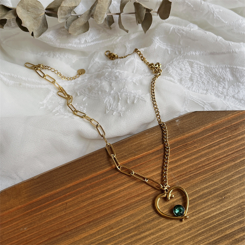 Fashion Heart Shape Titanium Steel Inlay Rhinestones Pendant Necklace 1 Piece