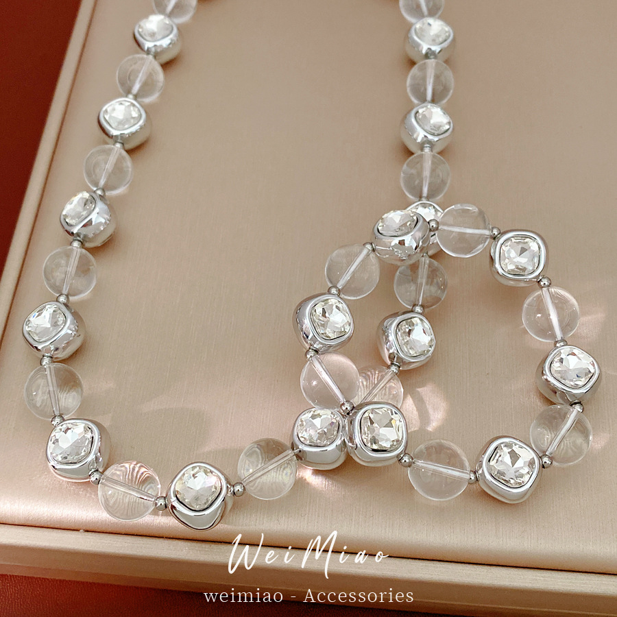 Collar redondo de cristal con cuentas de diamante ligero lujo nicho collar de clavícula estilo europeo y americano estilo de moda personalidad conjunto de joyería