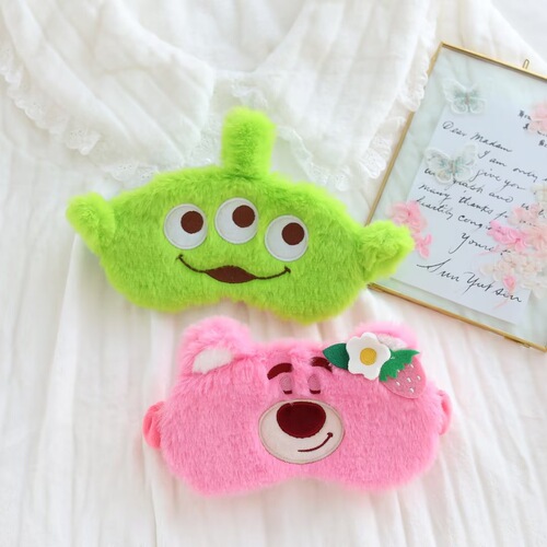 Japanese-style cute cartoon plush embroidery three-eyed light-blocking travel eye mask with flowers and a little bear for napping and sleeping