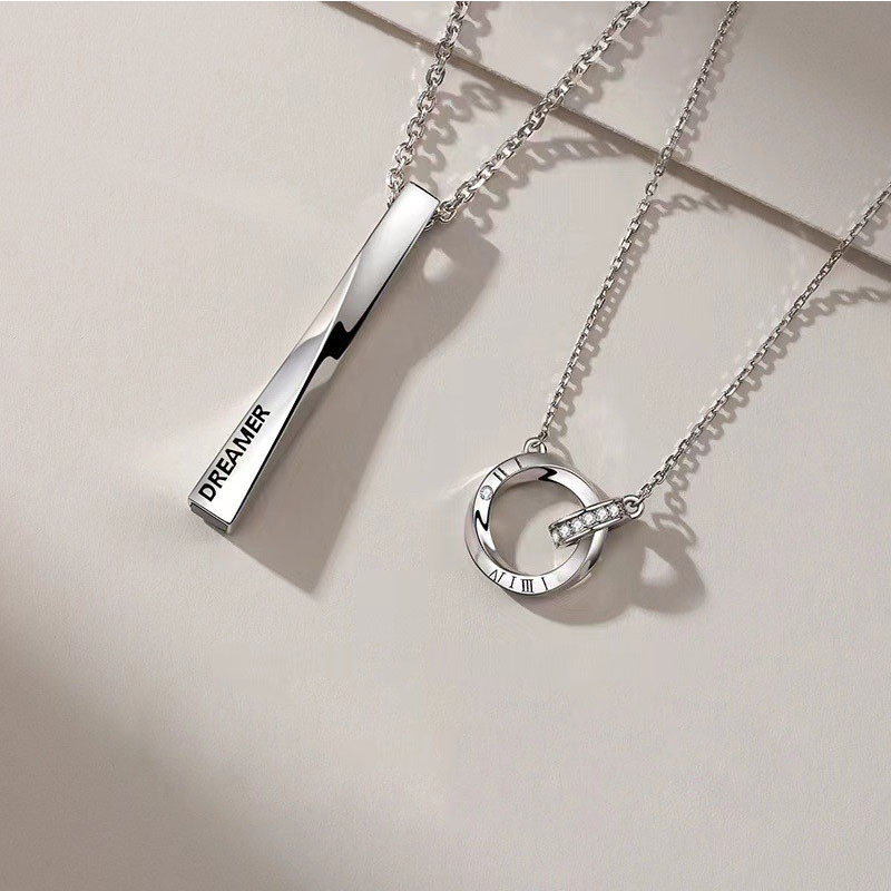Modern Mobius Pendant Necklace For Men In Stainless Steel_voghion.com