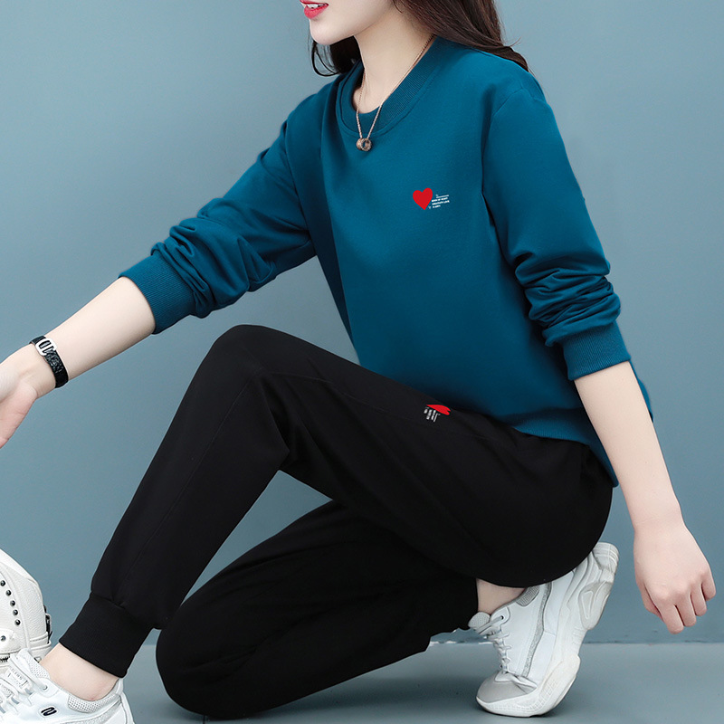 Leisure sportswear suit women's 2022 autumn new large size women's autumn two-piece suit mother fashion foreign style