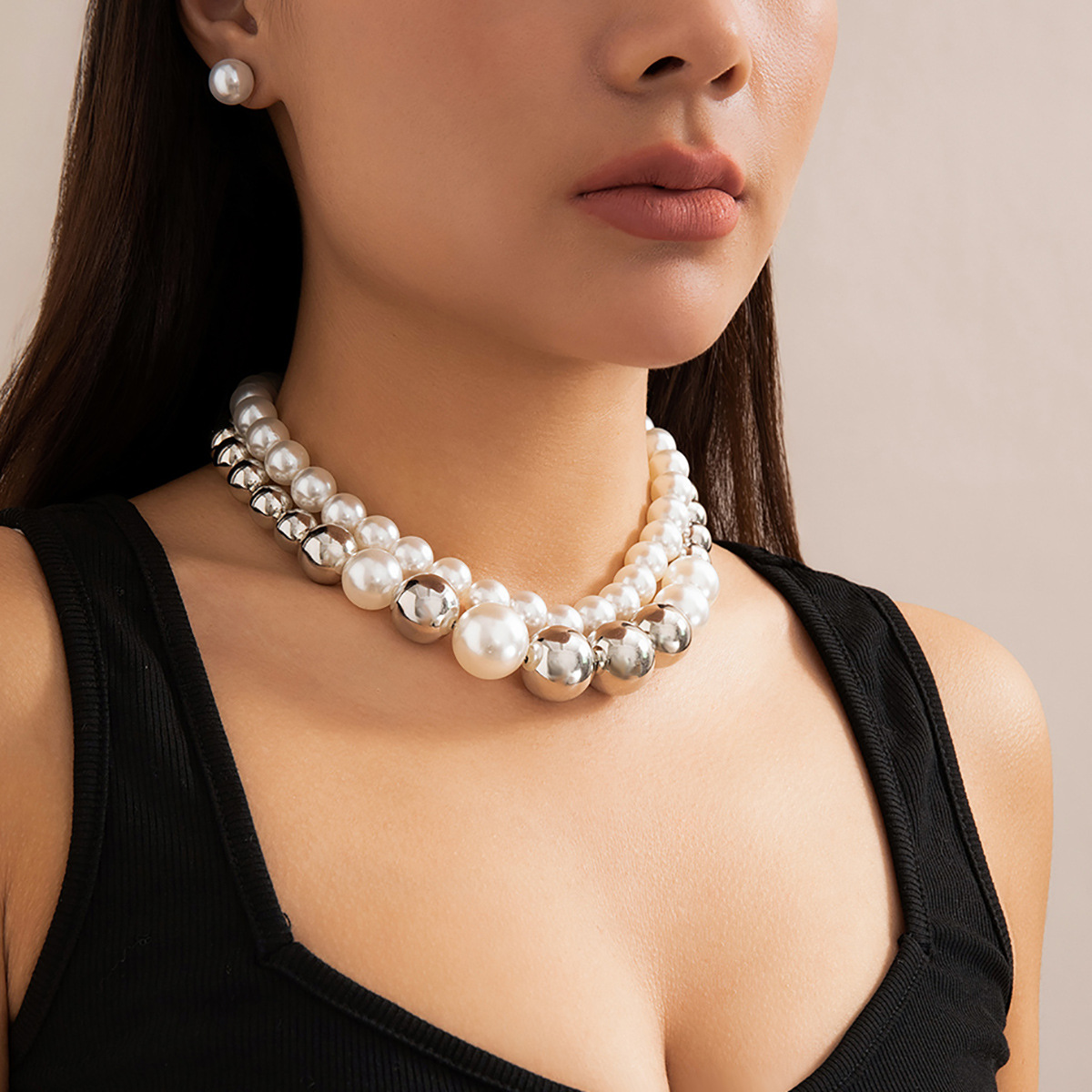 Boho Statement Necklace With Exaggerated Beads For Women_voghion.com