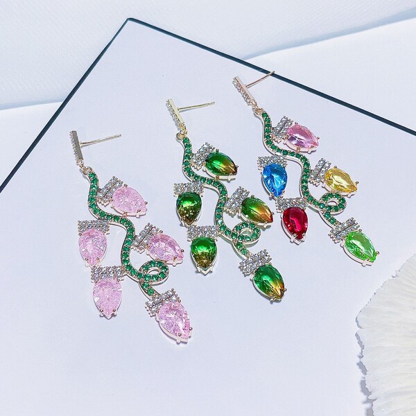 trend fashionable three dimensional earrings drop-shaped