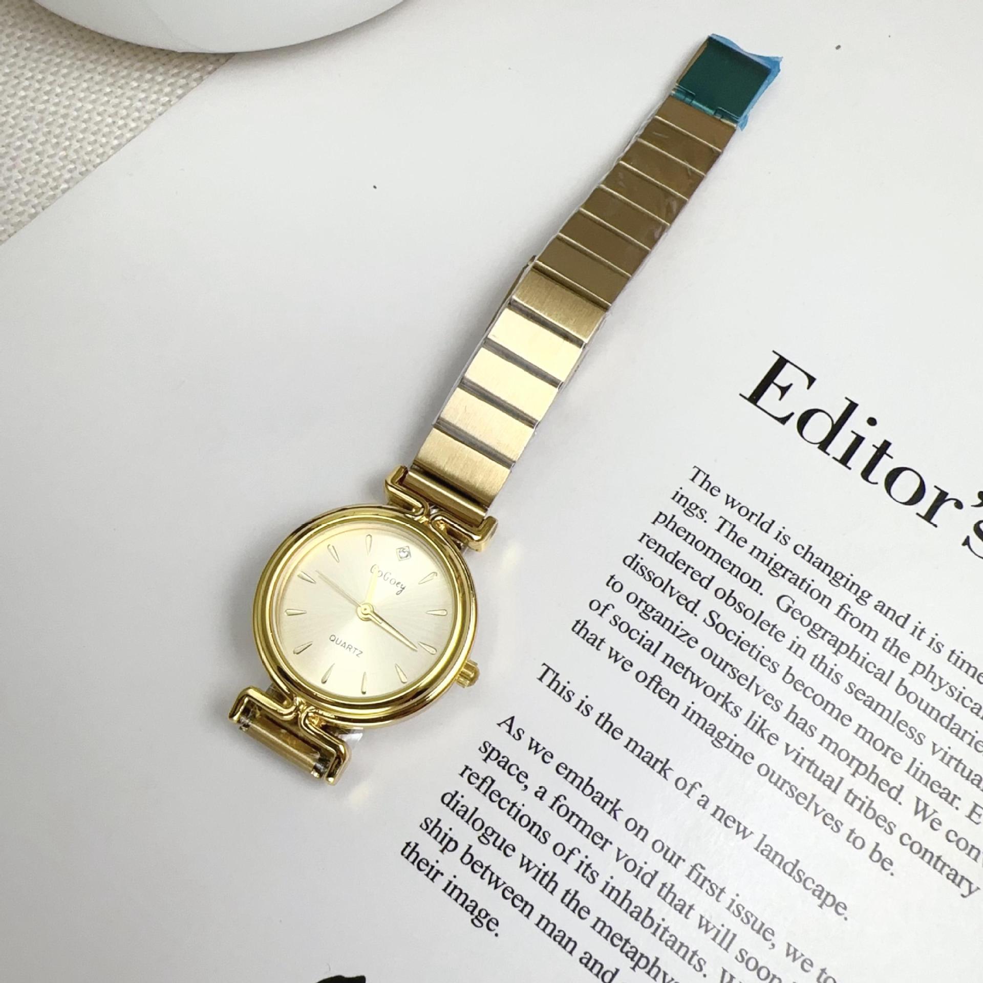 50g Weight Ordinary Glass Mirror Material Alloy Strap Material Watch Classification Pointer Display Type Single Folding Buckle Buckle Style Round Dial Shape Holiday, Street Occasion Quartz Movement Solid Color Pattern All Seasons Season Women's Gender Simple Style, Classic Style Style Simple Style Classic Style Solid Color Single Folding Buckle Quartz Watch 12
