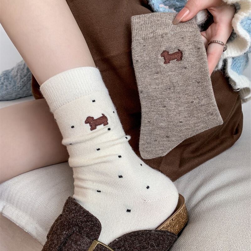 Cashmere Socks for Women in Autumn and Winter Cartoon Dachshund Puppy Embroidered Polka Dot Mid-Calf Socks Wool Socks Warm and Thickeneded Pile Socks