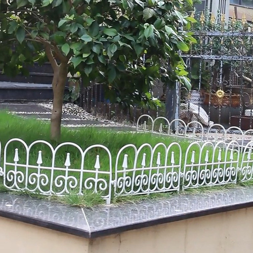 Courtyard garden small fence fence flower bed fence partition decoration gardening outdoor plastic ground guardrail wholesale