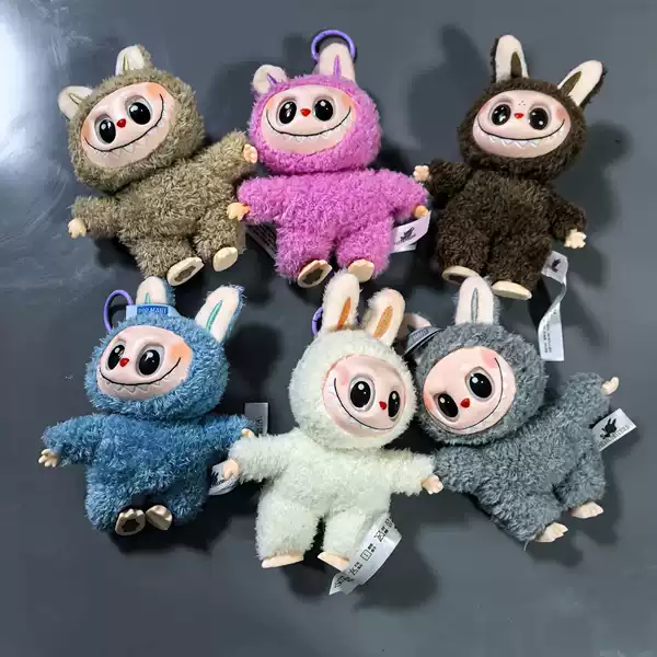 Popular Third-Generation Cute Plush Labubu Backpack Keychain Pendant, In-Stock from the Source, Popular on Social Media, Claw Machine Prize