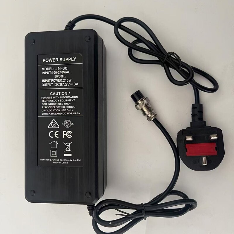 F9 Charger Smart Car Power Supply Portable Fast Charging Vehicle Use Durable Battery Car Accessories F9 Charger Smart Car Power Supply Portable Fast Charging Vehicle Use Durable Battery Car Accessories