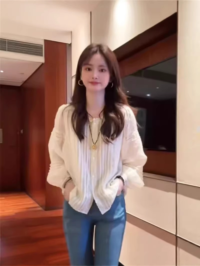 Lace shirt