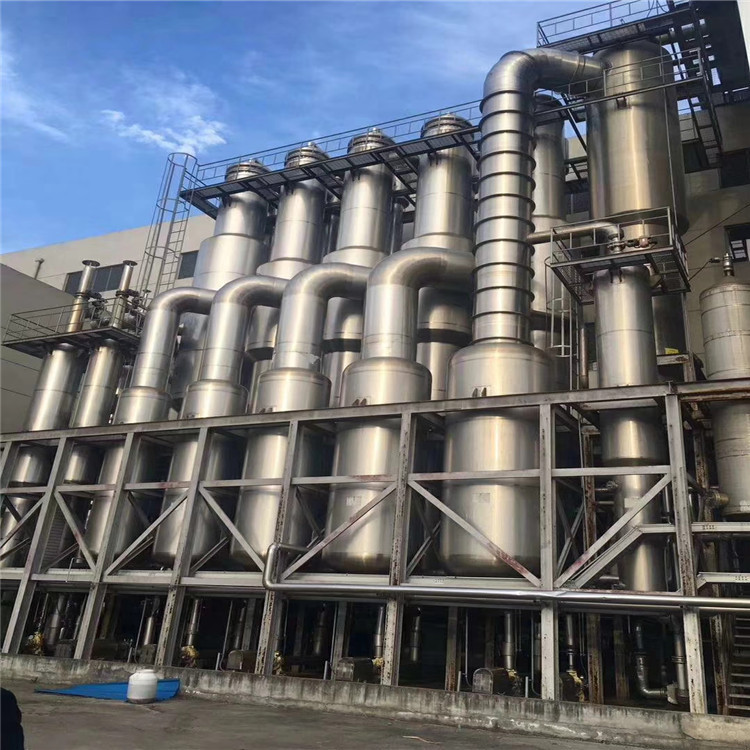 二手三效三吨强制循环蒸发器一套材质全部钛材质配套齐全