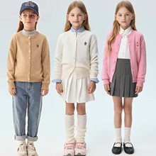 2025秋冬新款中大童简约百搭舒适韩系小熊羊毛开衫亲肤女童毛衣