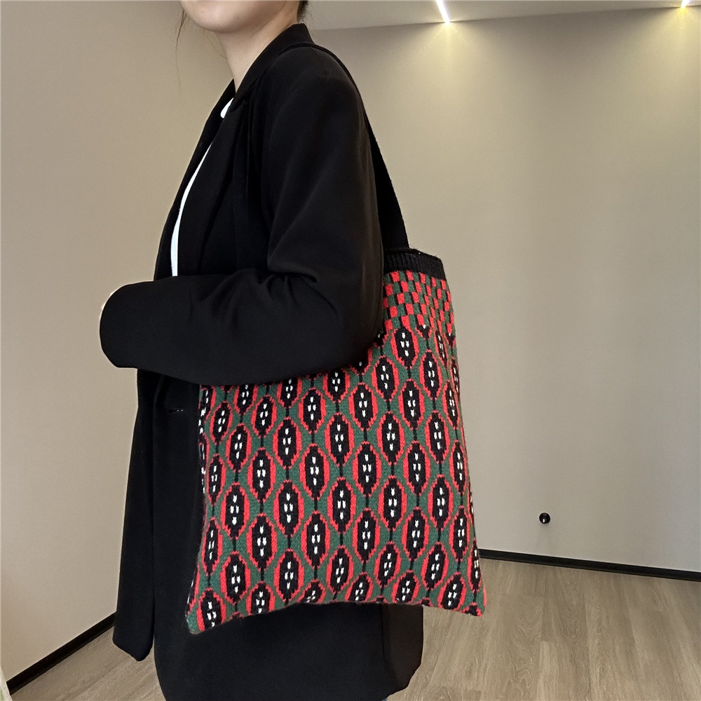 Mujeres Medio Tejer Geométrico Estilo Vintage Abierto Bolsas De Hombro display picture 6