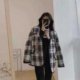 早秋大码女装2025年新款高级感炸街小香风粗花呢格子短外套女春秋