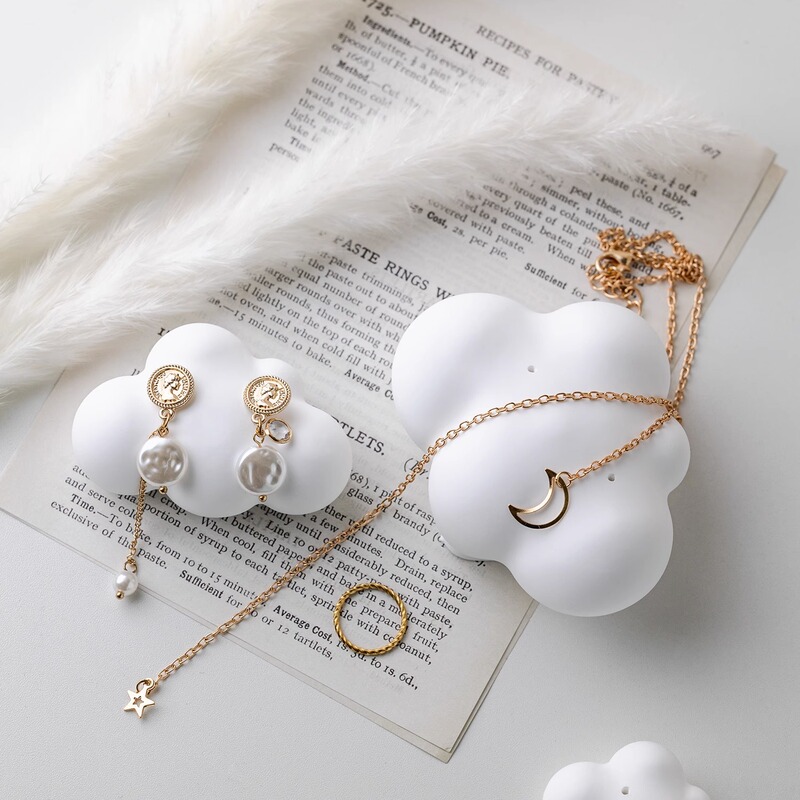 ins Cloud Shape Jewelry Earrings Earrings Photography Jewelry Photography Photography Props Background Decoration Ornaments Jewelry