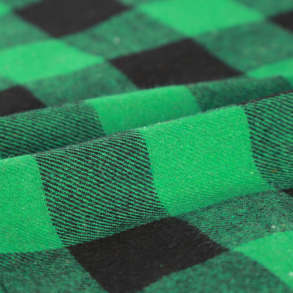 En stock transfronteriza Plaid Pet toalla triángulo de doble capa perro saliva toalla mascota saliva toalla perro bufanda