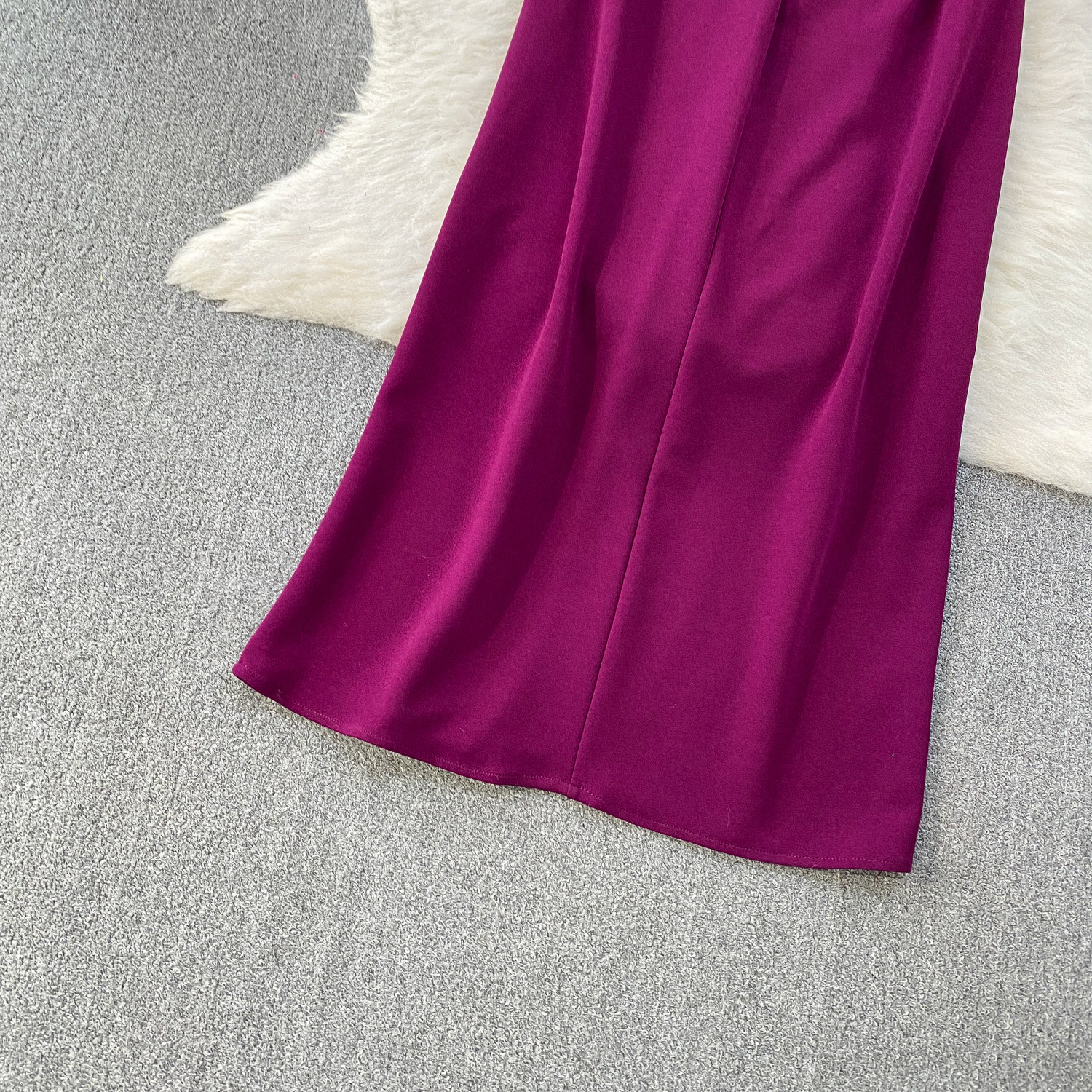 American Style Elegant V Neck Short Sleeved Dress For Women, Summer Design With Metallic Seashell Waist, Formal Gown._ecoleips.com