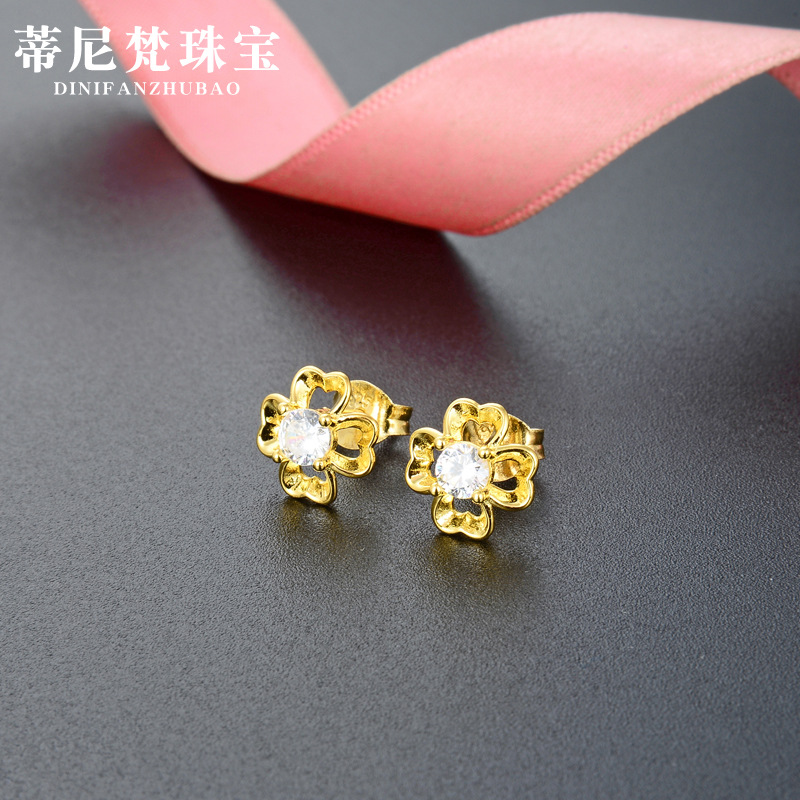 FUENTE Accesorios populares de fábrica Pendientes japoneses y coreanos s925 accesorios de diamantes de plata Pendientes de circón súper elegantes para mujer