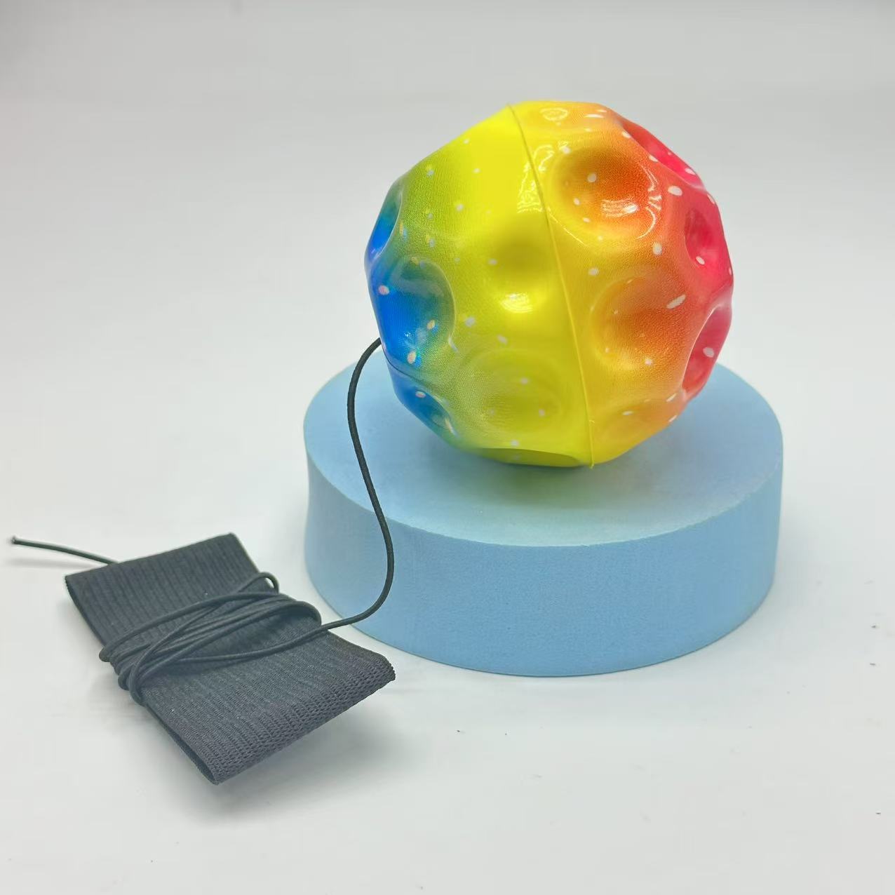 Pelota elástica de pulsera Stitch Moonstone para niños, juguete de cuerda, pelota saltarina, pelota de fuerza para muñeca, pelota de fitness al por mayor