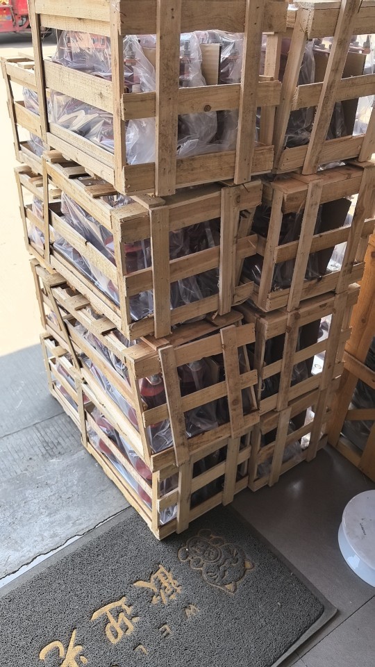 10-35KV户外隔离开关GW9-12/630A，GW9-35KV/630A，GW4-40.5DW/63