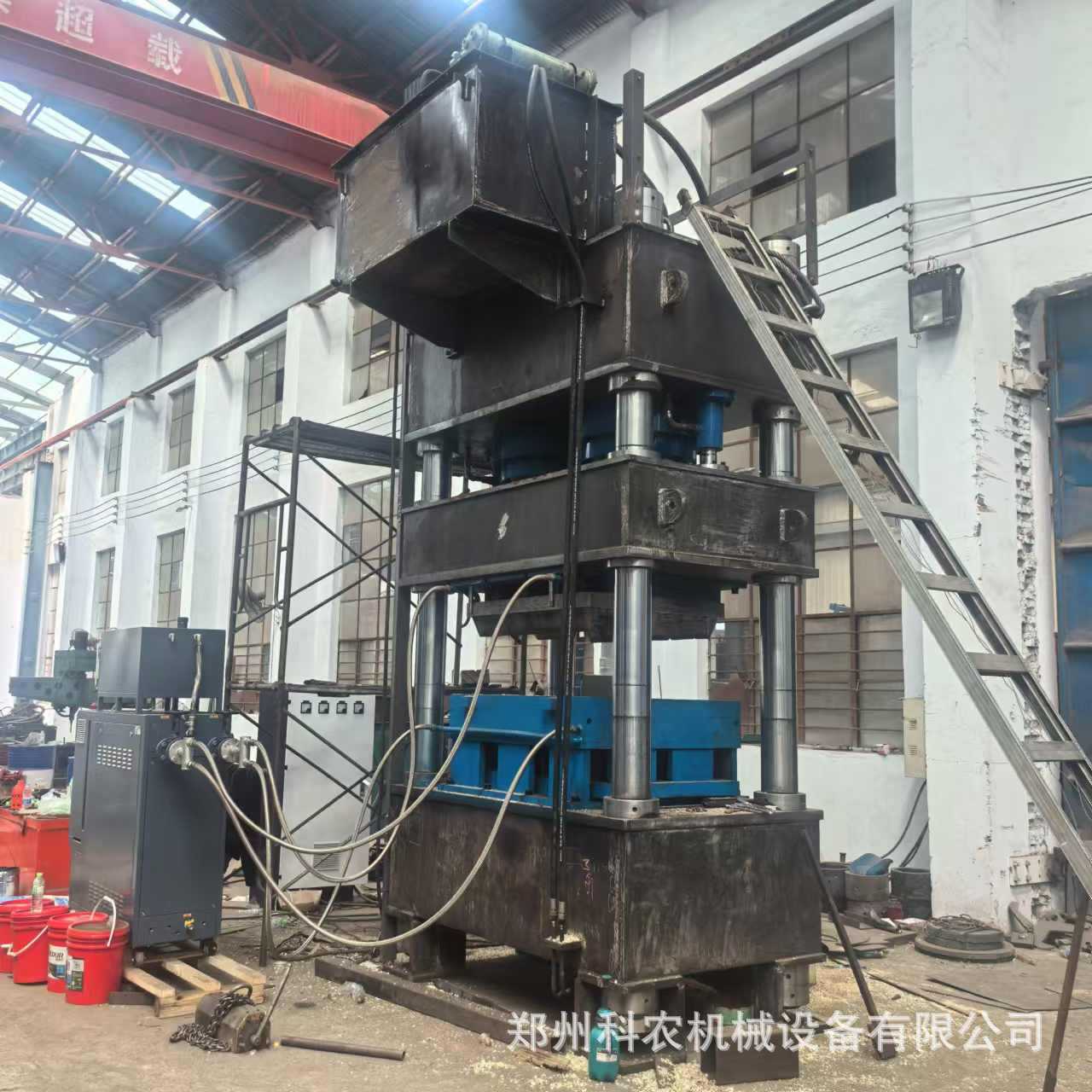 800吨模压木屑锯末九脚托盘四柱液压机 木质托盘压缩成型机价格